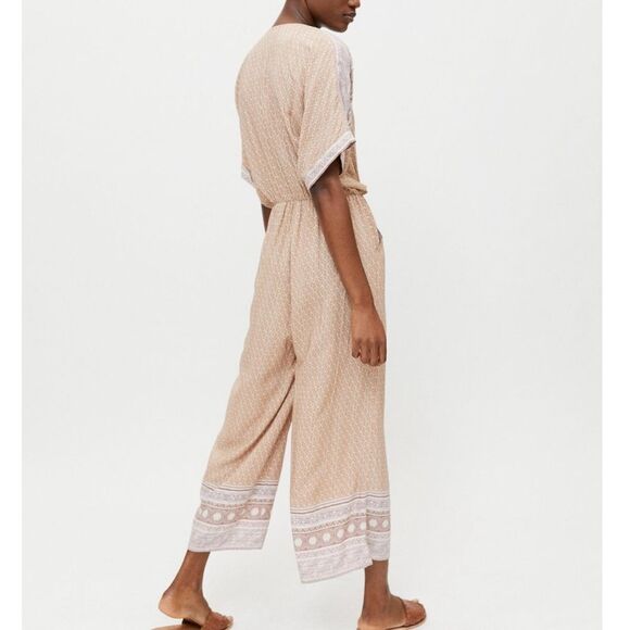 Boho Jumpsuit Dress Forum Printed Tie-Front Wide Leg - Medium - Picture 2 of 6
